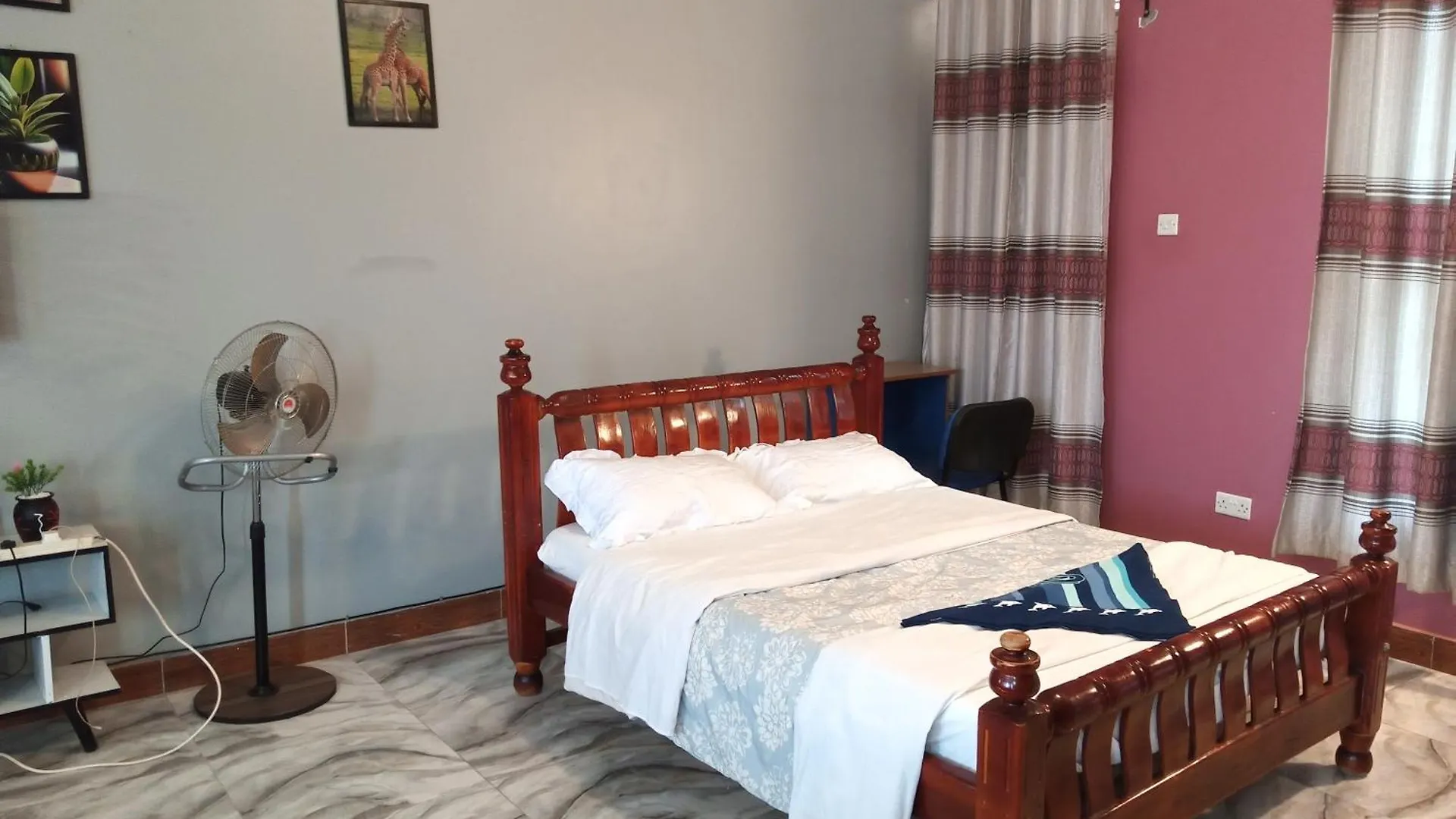 Apartamento Kaks Apartments, Najjera-Buwaate Rd Kampala
